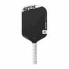 Kraftfullt picklballracket för offensivt spel. selkirk-slk-era-pickleball-paddle_elongated-white-front